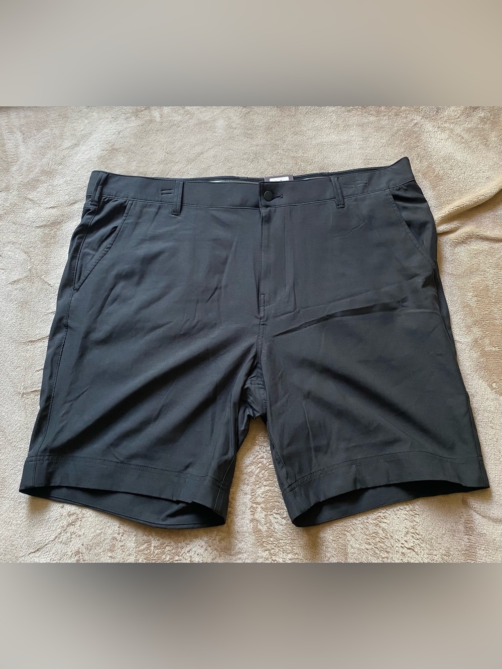 Men's Black Flat-Front Performance Shorts